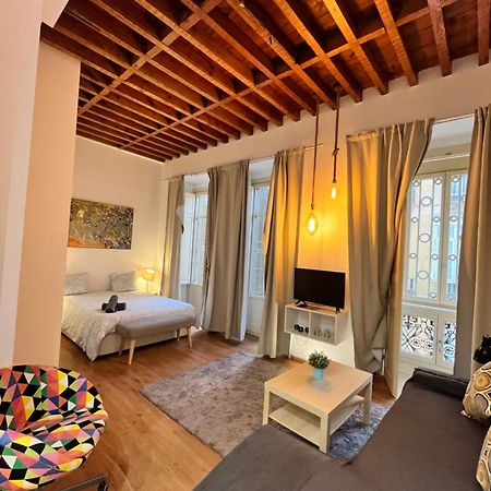 Larios Deluxe Studio Málaga Eksteriør bilde