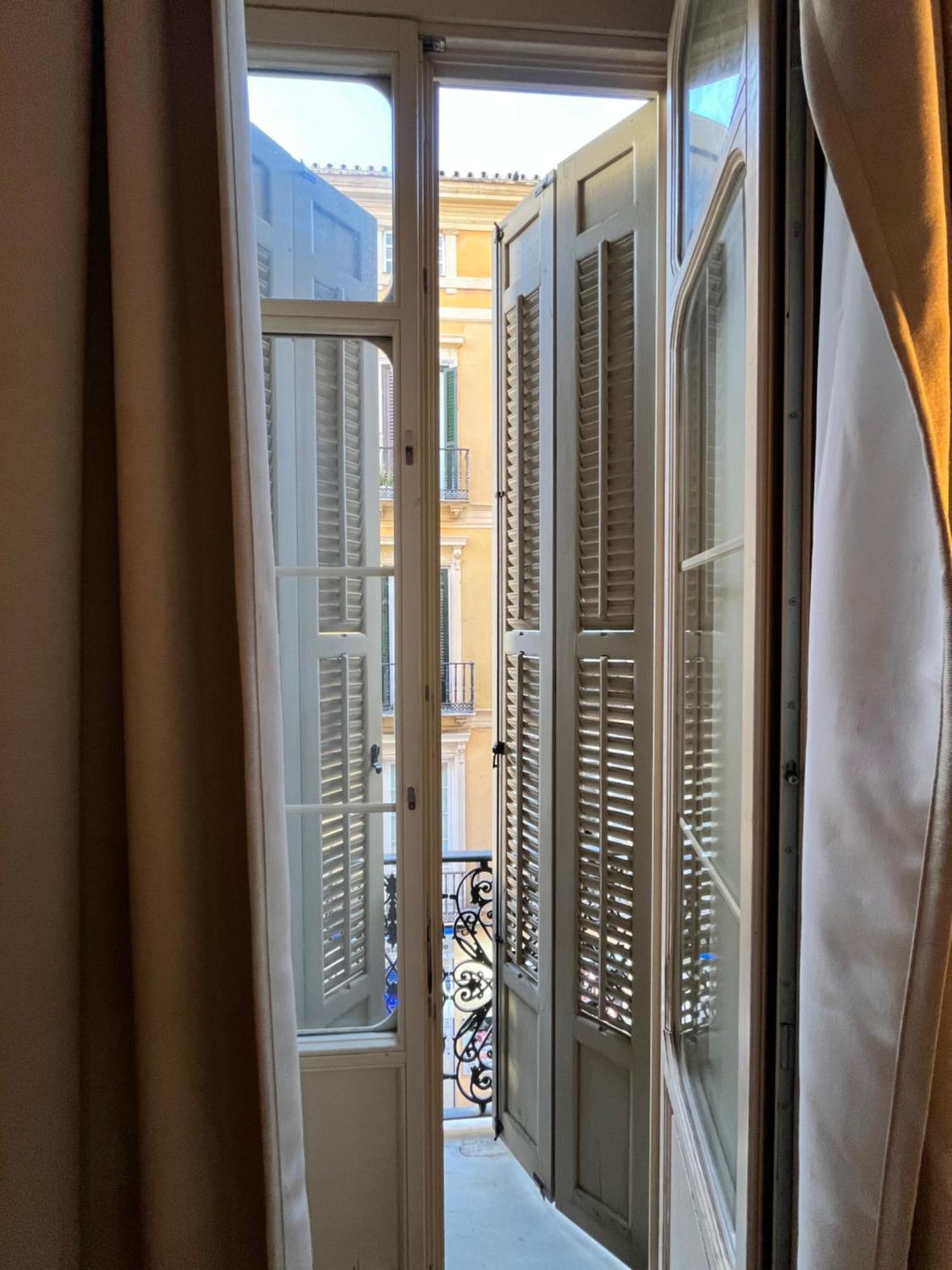 Larios Deluxe Studio Málaga Eksteriør bilde